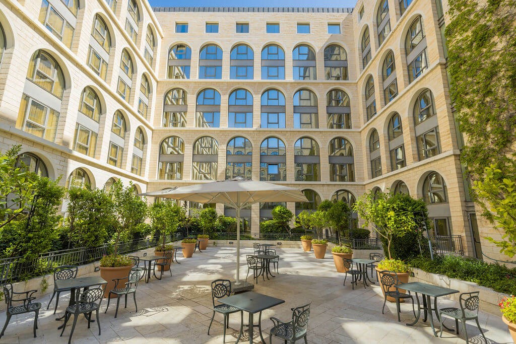 Grand Court Jerusalem - Outdoor Sitting Area