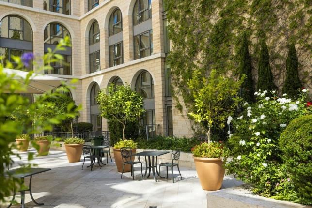 Grand Court Jerusalem - Outdoor Sitting Area